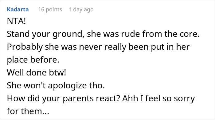 Screenshot of a forum comment defending a woman after a racist mom insults her girlfriend’s Black parents. Screenshot of a forum comment defending a woman after a racist mom insults her girlfriend’s Black parents.