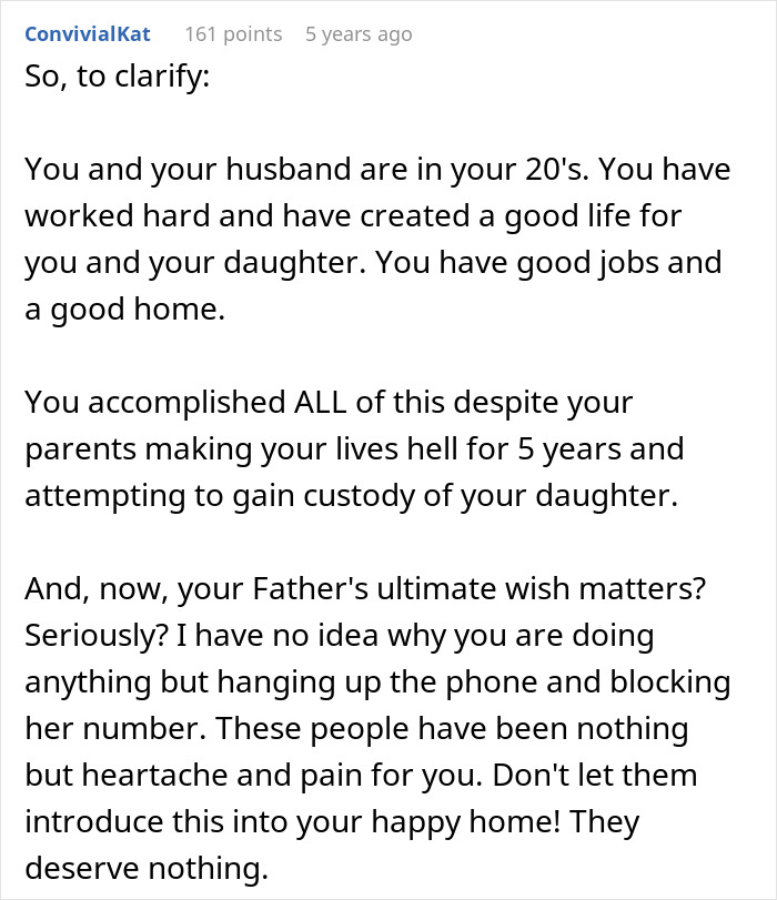 Text post from a user discussing challenges and family conflict involving an estranged dad and daughter. Text post from a user discussing challenges and family conflict involving an estranged dad and daughter.