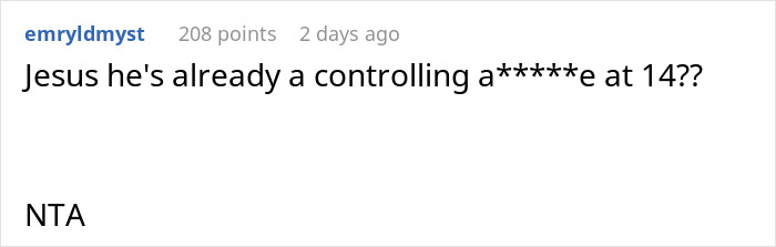 Screenshot of an online comment discussing a 14-year-old reacting to his mom’s suggestion about his black girlfriend’s clothing. Screenshot of an online comment discussing a 14-year-old reacting to his mom’s suggestion about his black girlfriend’s clothing.