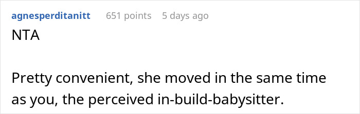 Screenshot of a forum comment discussing a teen escaping dad’s babysitting trap and walking out after being asked to watch kids. Screenshot of a forum comment discussing a teen escaping dad’s babysitting trap and walking out after being asked to watch kids.