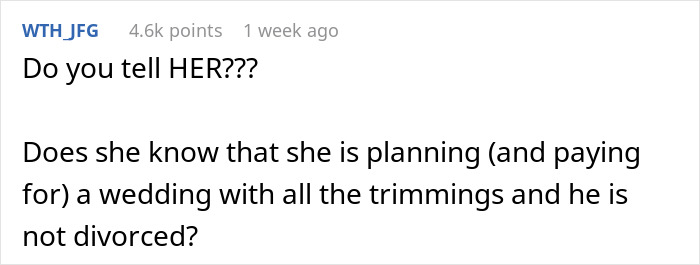 Screenshot of a forum post discussing whether a woman should explain to her husband that separation and divorce differ. Screenshot of a forum post discussing whether a woman should explain to her husband that separation and divorce differ.