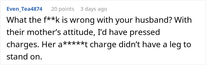 Reddit comment discussing a dispute involving a lady grabbing a teen’s phone and accusations of manhandling. Reddit comment discussing a dispute involving a lady grabbing a teen’s phone and accusations of manhandling.