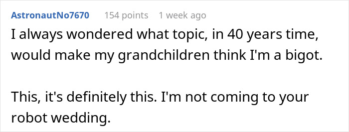 Screenshot of a netizen’s comment expressing disbelief over a woman saying yes to her AI boyfriend’s proposal. Screenshot of a netizen’s comment expressing disbelief over a woman saying yes to her AI boyfriend’s proposal.