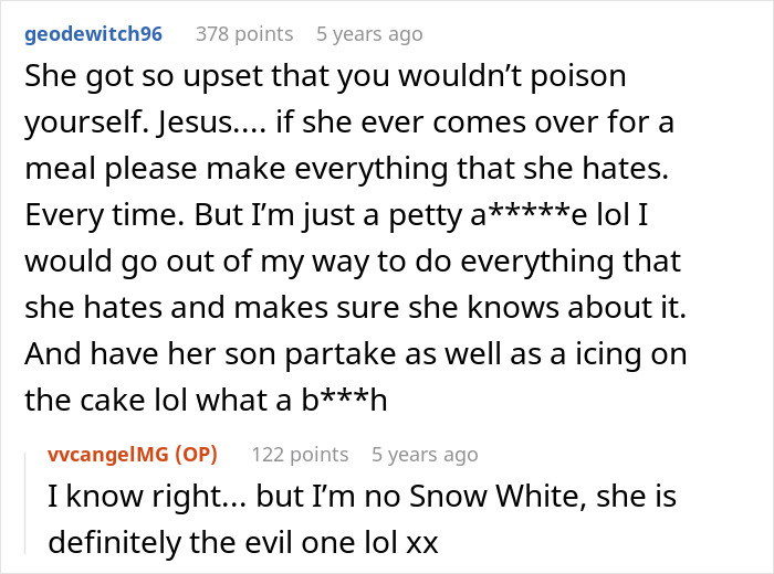 Online conversation about a mil-try-poison-woman, discussing petty actions and emotional conflict between users.
