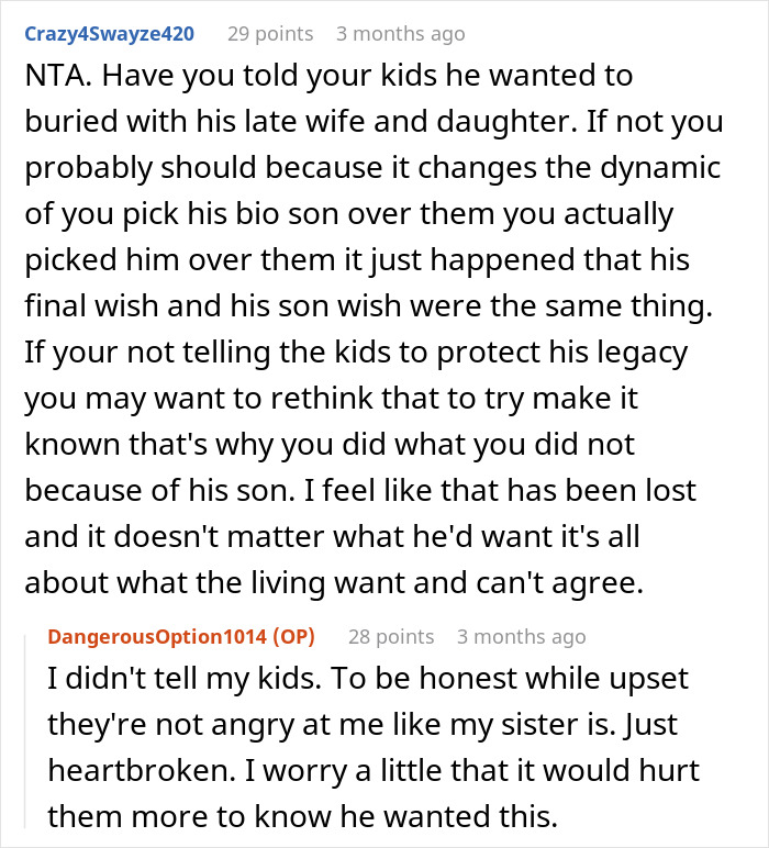 Online discussion about widow choosing to bury late husband with his first wife and child, stepkids feeling hurt and abandoned. Online discussion about widow choosing to bury late husband with his first wife and child, stepkids feeling hurt and abandoned.