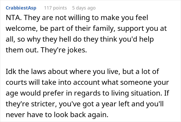 Screenshot of a forum comment discussing a teen escaping dad’s babysitting trap after being asked to watch fiancée’s kids. Screenshot of a forum comment discussing a teen escaping dad’s babysitting trap after being asked to watch fiancée’s kids.