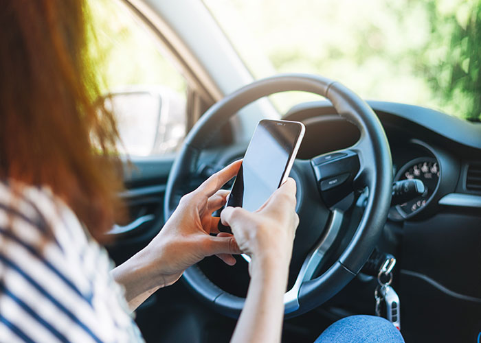 "Cheated On Her With Her Aunt": 44 Times People Couldn't Believe What They Found Out About Friends