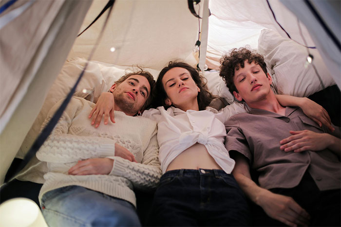 Wife Doesn’t Want To Have An Open Marriage, But Husband Insists And Will Soon Have No Wife Wife Doesn’t Want To Have An Open Marriage, But Husband Insists And Will Soon Have No Wife