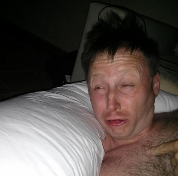 limmy-waking-up-689ab0ff62a3c-png.jpg