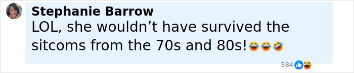 “I Guess She Didn’t Watch The Office”: Zoë Kravitz Explains Why ‘Friends’ Belongs In The Past “I Guess She Didn’t Watch The Office”: Zoë Kravitz Explains Why ‘Friends’ Belongs In The Past