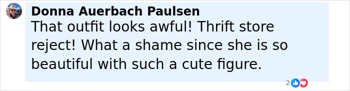 Comment criticizing Jenna Ortega's outfit, calling it trashy and unflattering compared to her usual looks. Comment criticizing Jenna Ortega's outfit, calling it trashy and unflattering compared to her usual looks.