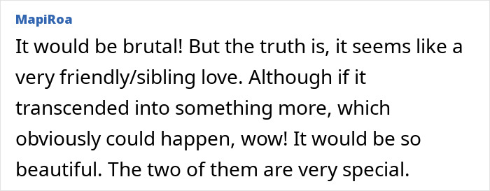 Fans speculate on Shakira and Chris Martin romance during an emotional onstage moment sparking excitement and curiosity. Fans speculate on Shakira and Chris Martin romance during an emotional onstage moment sparking excitement and curiosity.