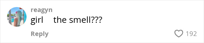 Comment saying girl the smell with 192 likes, discussing a woman accidentally leaving a tampon inside for a month. Comment saying girl the smell with 192 likes, discussing a woman accidentally leaving a tampon inside for a month.