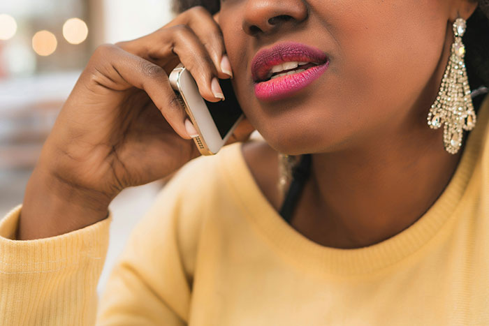 Cousin Tells Woman To Cover $4,000 Family Vacation, Labels Her Selfish When She Refuses Cousin Tells Woman To Cover $4,000 Family Vacation, Labels Her Selfish When She Refuses