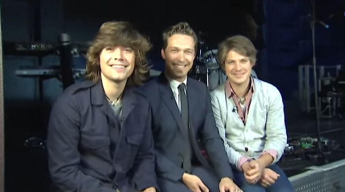 "It Made My Entire Life": 45 Times Meeting An Idol Went Better (Or Worse) Than Anyone Expected