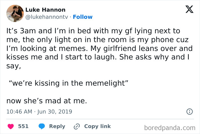 Tweet about a couple sharing a sweet moment in bed at 3am, reflecting wholesome relationship memes and humor.