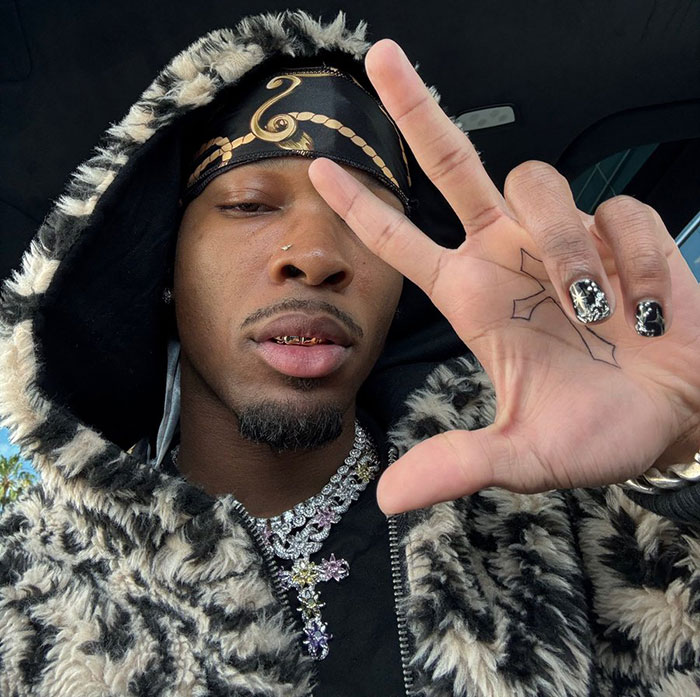 Singer breaking his silence after decomposing body found in abandoned Tesla registered to him, showing hand tattoo and jewelry. Singer breaking his silence after decomposing body found in abandoned Tesla registered to him, showing hand tattoo and jewelry.