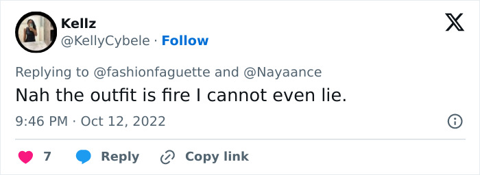 Twitter user Kellz commenting that the outfit is fire, sparking buzz after NYFW runway appearance. Twitter user Kellz commenting that the outfit is fire, sparking buzz after NYFW runway appearance.