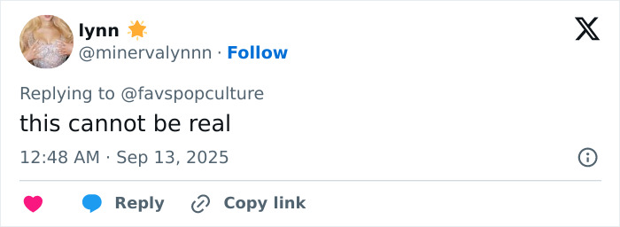 Tweet on social media expressing disbelief about Lily Collins’ extreme thinness and skinny appearance raising concern among fans. Tweet on social media expressing disbelief about Lily Collins’ extreme thinness and skinny appearance raising concern among fans.