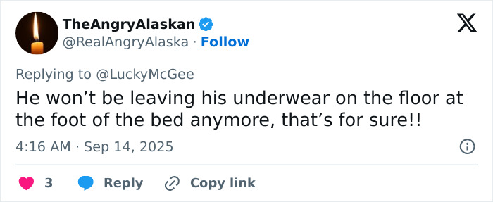 Woman Attacks Sleeping Boyfriend With Hatchet And Then Smiles For The Mugshot Woman Attacks Sleeping Boyfriend With Hatchet And Then Smiles For The Mugshot