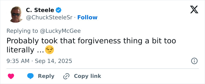 Woman Attacks Sleeping Boyfriend With Hatchet And Then Smiles For The Mugshot Woman Attacks Sleeping Boyfriend With Hatchet And Then Smiles For The Mugshot