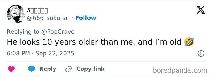 Tweet on a social media platform showing a user's comment about age difference, related to Harry Styles Berlin Marathon speed reaction. Tweet on a social media platform showing a user's comment about age difference, related to Harry Styles Berlin Marathon speed reaction.