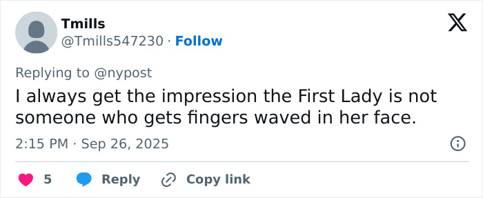 Screenshot of a tweet discussing body language experts analyzing Trump’s finger-pointing scolding exchange with Melania. Screenshot of a tweet discussing body language experts analyzing Trump’s finger-pointing scolding exchange with Melania.