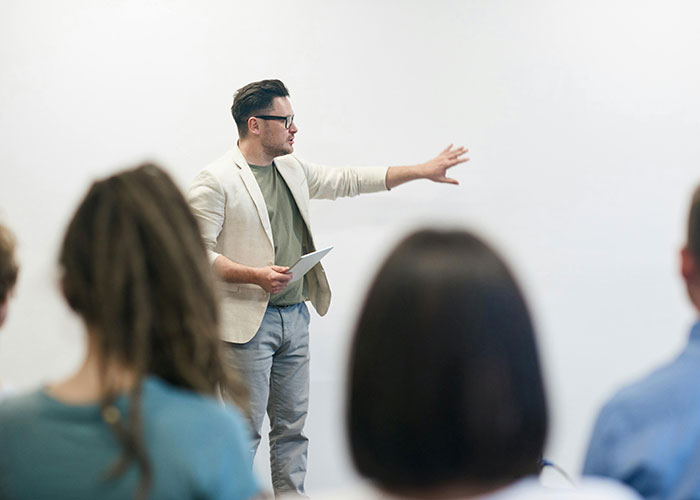 People Tried These 50 Psychological Tricks And Were Surprised They Worked