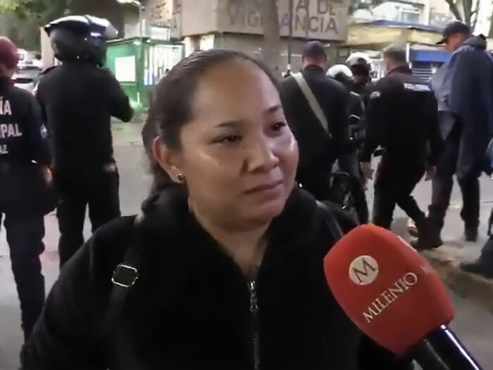 Heroic Grandma Risks Her Life To Save 2-Year-Old From Fire During Terrifying Mexico City Explosion Heroic Grandma Risks Her Life To Save 2-Year-Old From Fire During Terrifying Mexico City Explosion