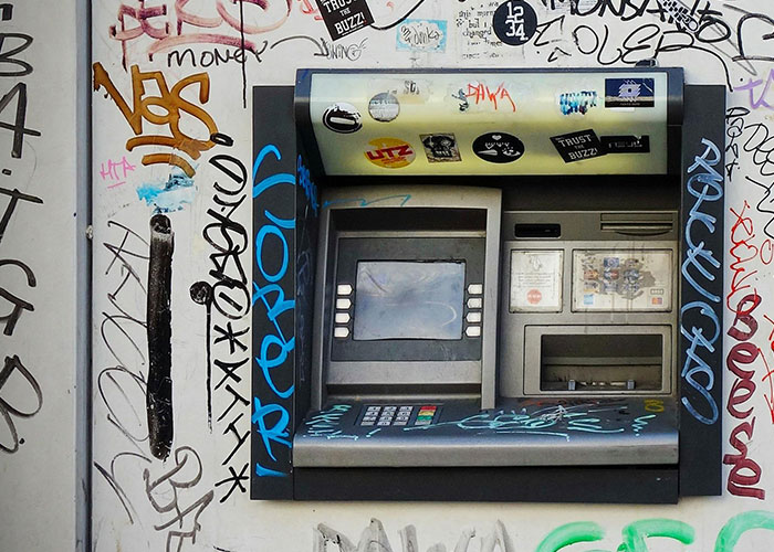 45 Police Officers Share The Stupidest Criminals They’ve Ever Encountered