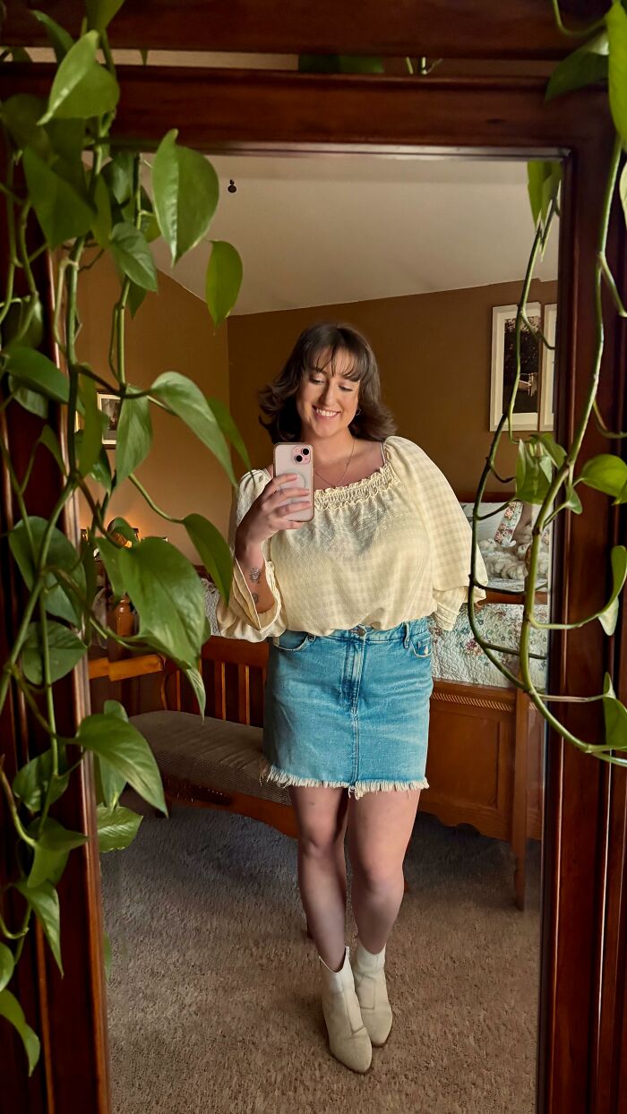 TikToker Hannah Brown Breaks Silence After Losing 100K Followers Over Kirk's Memorial Appearance TikToker Hannah Brown Breaks Silence After Losing 100K Followers Over Kirk's Memorial Appearance