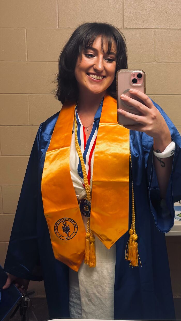 TikToker Hannah Brown Breaks Silence After Losing 100K Followers Over Kirk's Memorial Appearance TikToker Hannah Brown Breaks Silence After Losing 100K Followers Over Kirk's Memorial Appearance