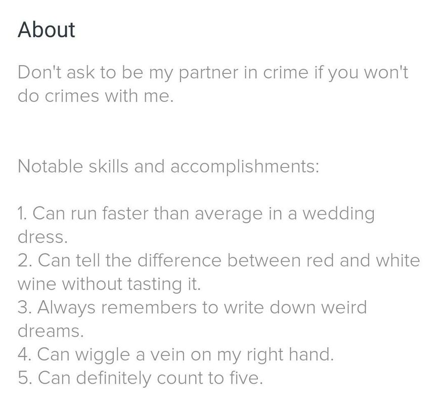 Tinder bio example for guys showcasing humor and unique skills to inspire the best Tinder bios for guys.