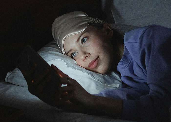 These 50 Men Share The Creepiest Things Women Have Done To Them