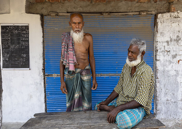 I Documented The Dangerous Work Of Honey Collectors In Bangladesh’s Mangrove Forests