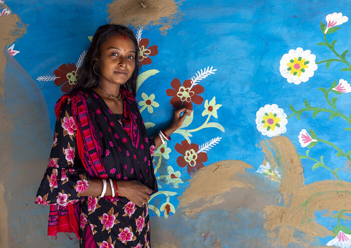 I Visited A Village Where Every Season Brings New Murals On The Mud Walls