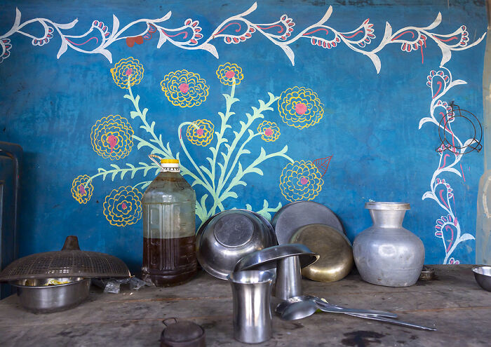 I Visited A Village Where Every Season Brings New Murals On The Mud Walls I Visited A Village Where Every Season Brings New Murals On The Mud Walls