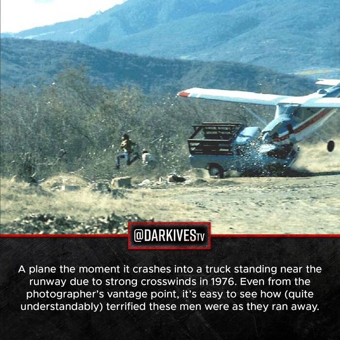 Plane crashing into a truck caused by strong crosswinds in 1976, showing a terrifying and strange moment from our dark world.