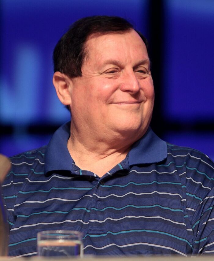 46 Celebrity Encounters That Were So Bad, It Left A Sour Taste In People’s Mouths