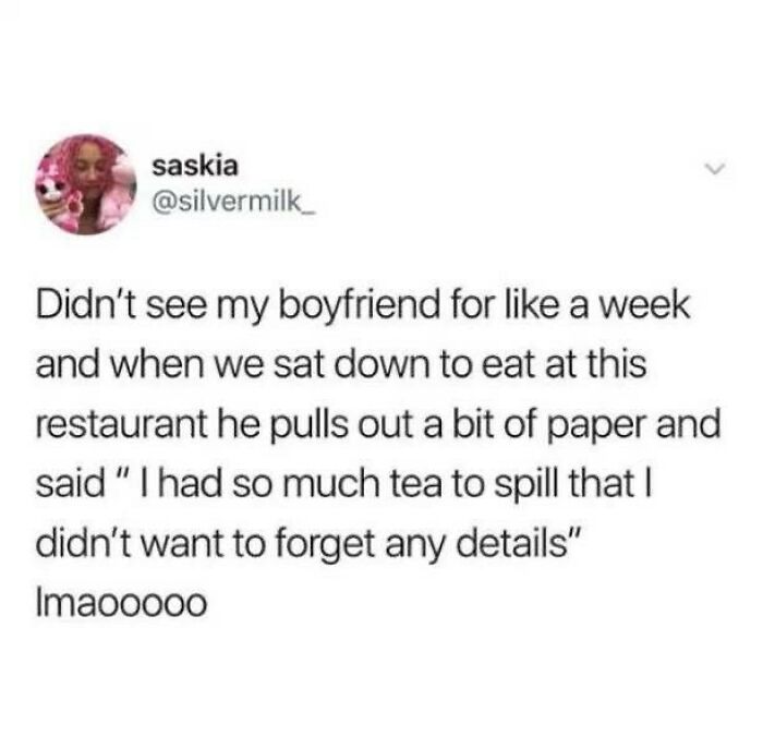 Text post from social media about a boyfriend bringing notes to a restaurant, a wholesome relationship meme.