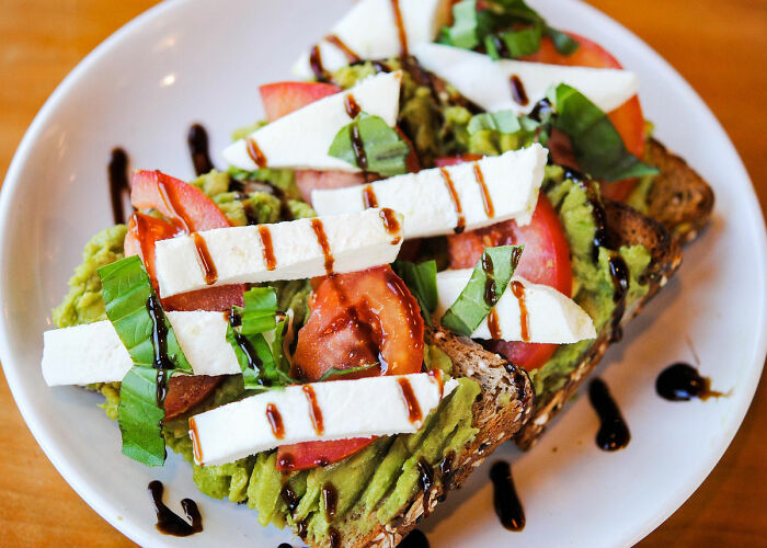 It’s Hard To Believe These 42 People Are Truly This Dumb