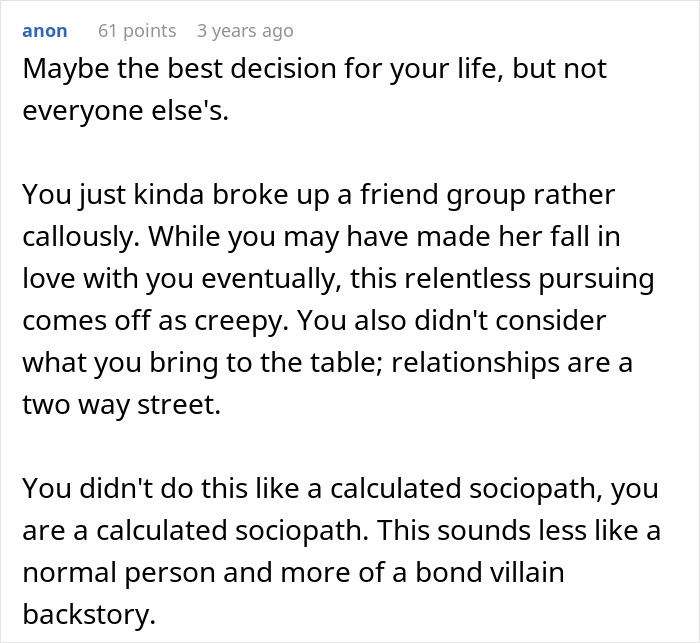 Comment in black text discussing a man’s calculated choice to prioritize brains over heart in relationships sparking online discomfort. Comment in black text discussing a man’s calculated choice to prioritize brains over heart in relationships sparking online discomfort.