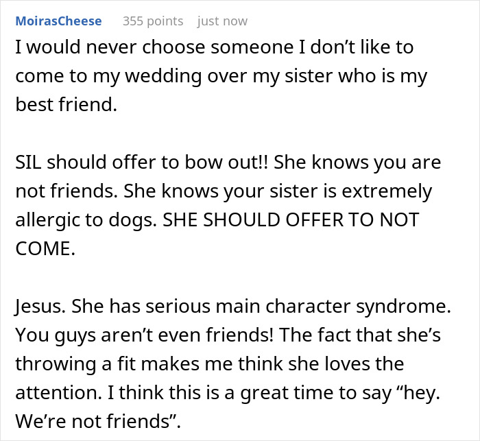 Comment discussing refusal of sister-in-law's service dog at wedding due to sister’s dog allergy and strained family relations