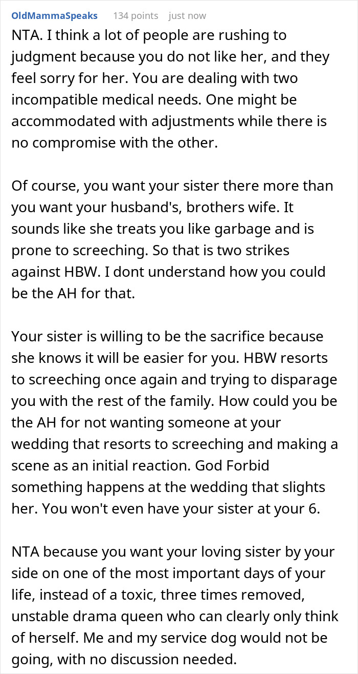 Text post discussing refusing sister-in-law’s service dog at wedding due to incompatible medical needs and family drama concerns