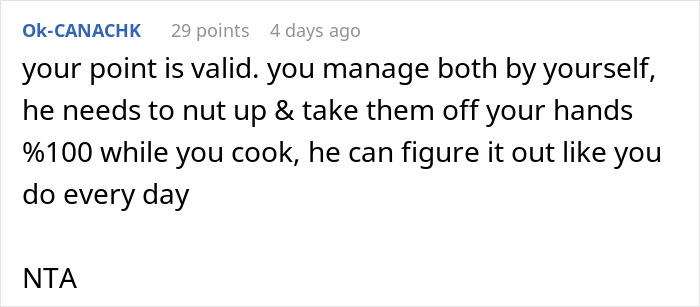 Screenshot of a forum comment discussing a husband asked to watch kids for 30 minutes while wife cooks. Screenshot of a forum comment discussing a husband asked to watch kids for 30 minutes while wife cooks.