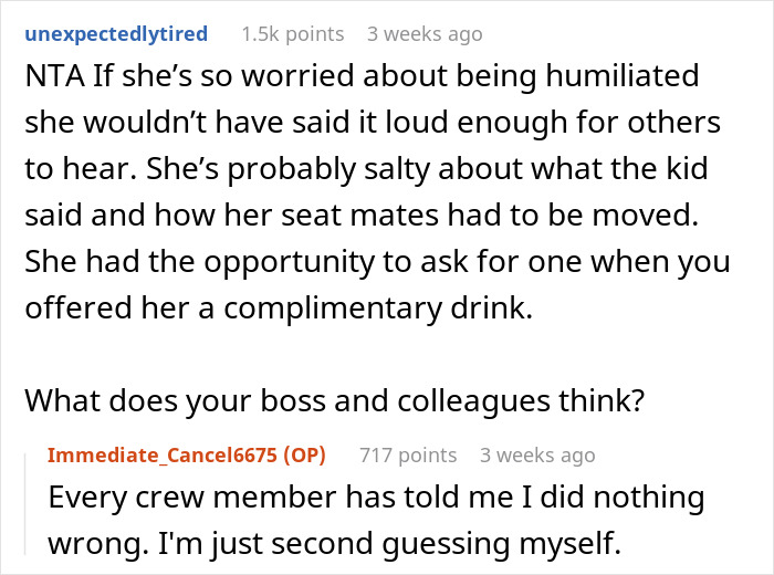 Flight attendant questions if not offering seatbelt extender to overweight woman immediately was wrong during flight. Flight attendant questions if not offering seatbelt extender to overweight woman immediately was wrong during flight.
