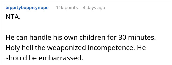 Screenshot of a forum comment criticizing a husband who struggles to watch kids for 30 minutes while wife cooks. Screenshot of a forum comment criticizing a husband who struggles to watch kids for 30 minutes while wife cooks.