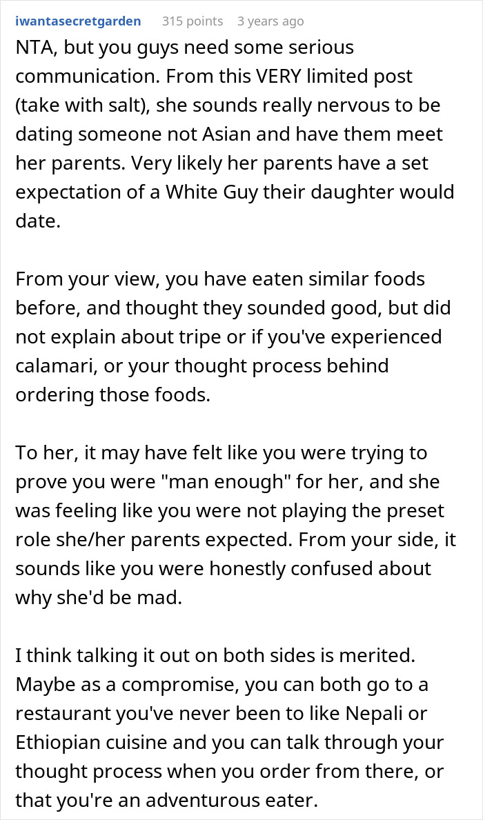 Forum post discussing communication issues and cultural expectations related to ordering fried pork intestine and similar foods. Forum post discussing communication issues and cultural expectations related to ordering fried pork intestine and similar foods.
