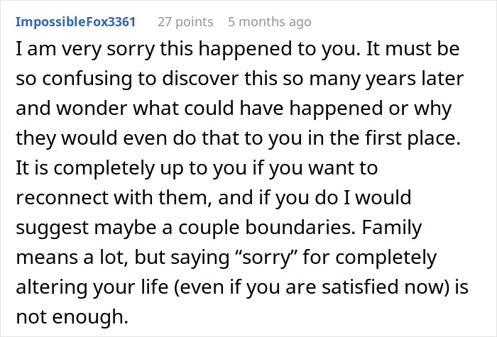 Screenshot of online comment expressing sympathy for someone whose mom hid college acceptance letters from least favorite kid, discussing family boundaries. Screenshot of online comment expressing sympathy for someone whose mom hid college acceptance letters from least favorite kid, discussing family boundaries.