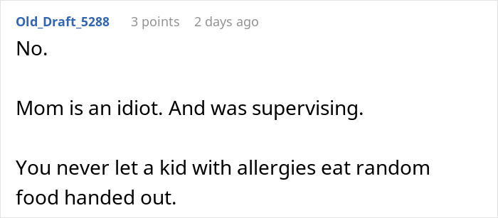 Comment questioning supervision after kid with nut allergy grabs sample, blaming mom not worker for incident.